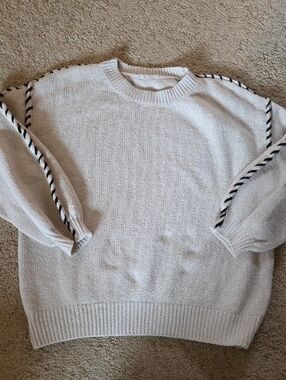 Womens Crewneck Sweater in Light Beige with Contrast Trim